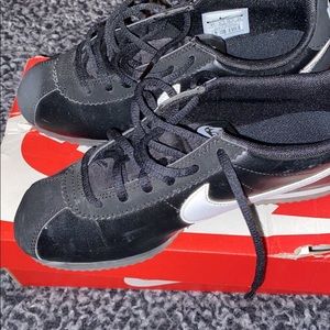 Nike Cortez